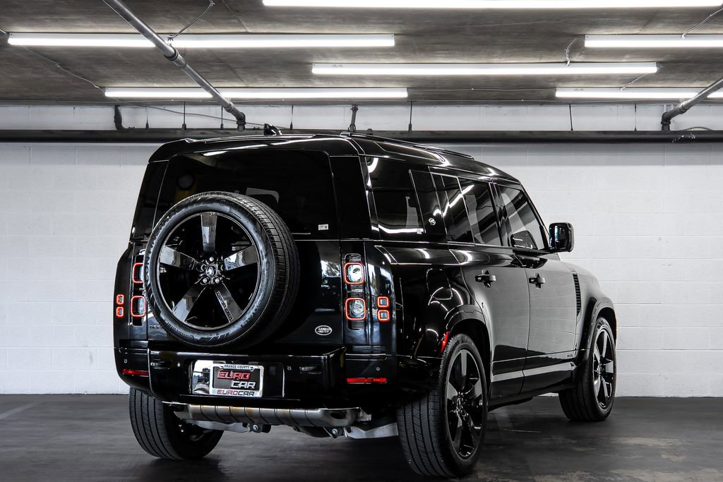 Used 2023 Land Rover Defender 110 X image 5