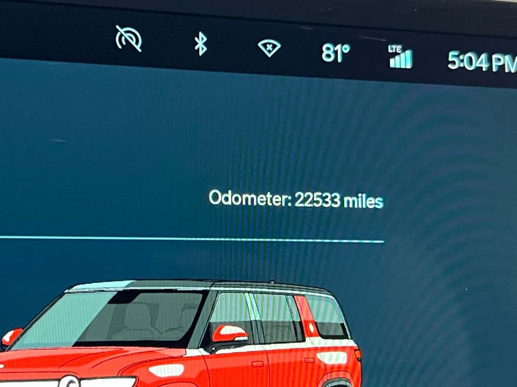 Used 2024 Rivian R1S Launch Edition image 17