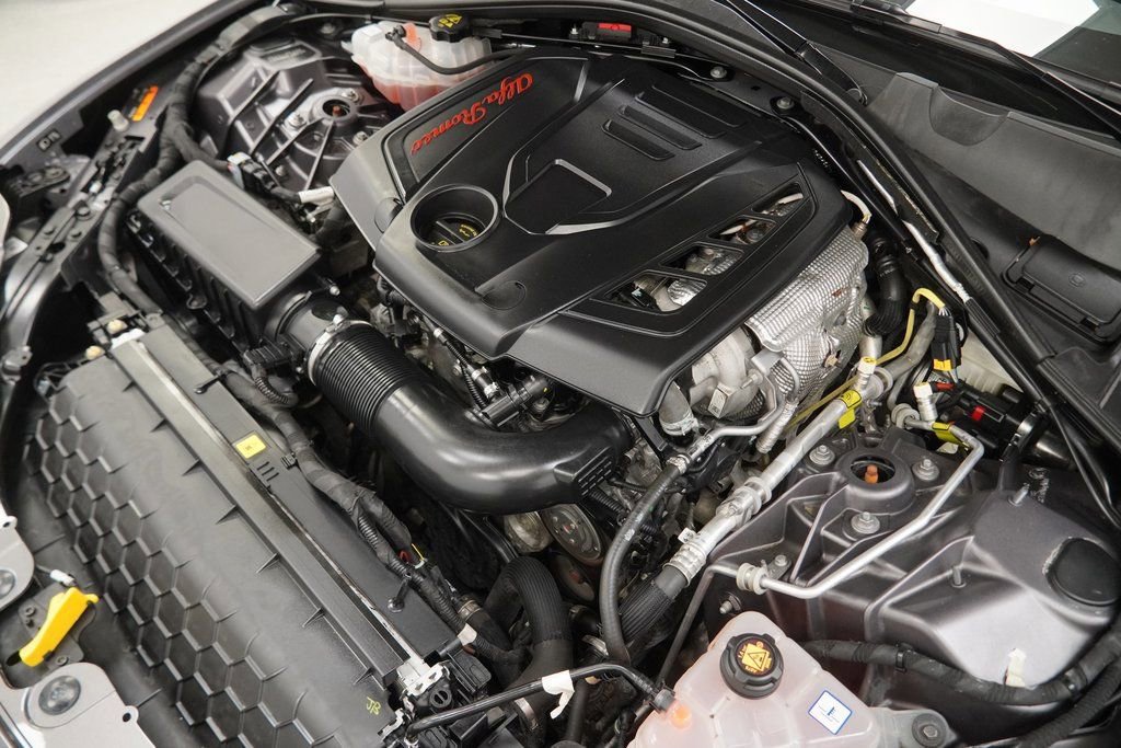 Used 2024 Alfa Romeo Giulia Veloce image 52