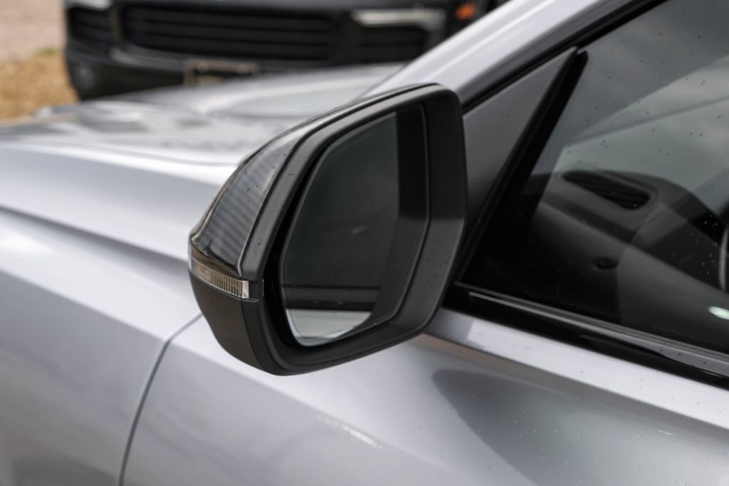 Used 2021 Audi RS Q8 image 43