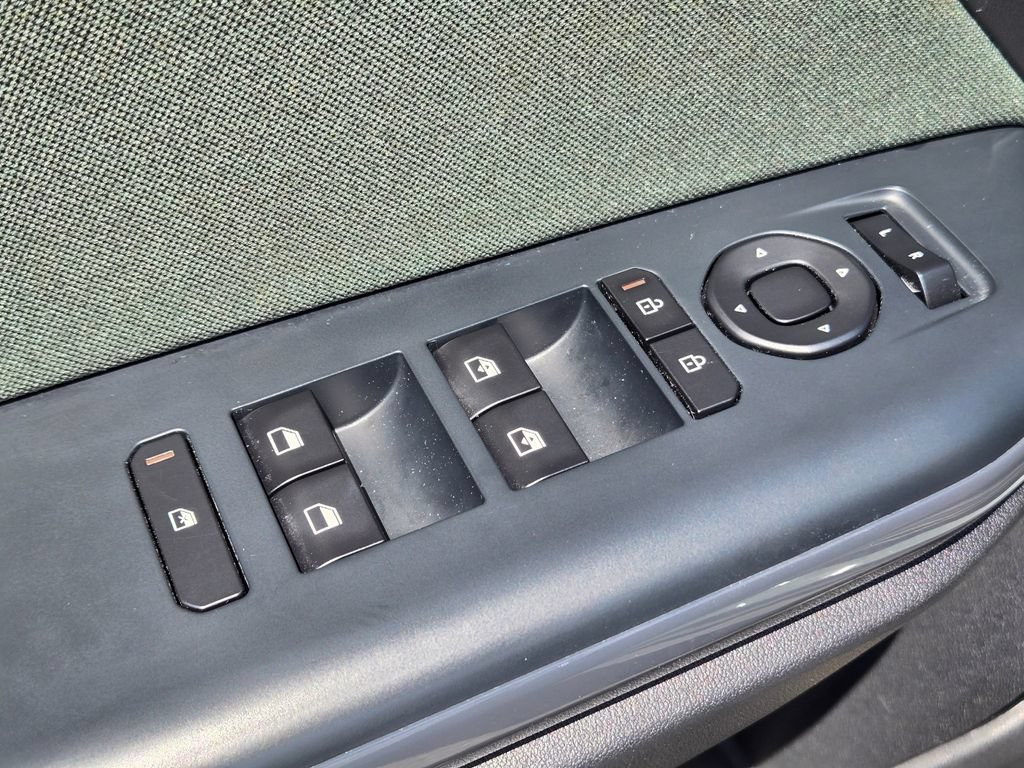 Certified 2025 Kia K4 GT-Line Turbo FWD image 16