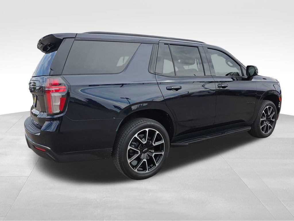 Used 2021 Chevrolet Tahoe RST w/ Luxury Package AWD/4WD image 5