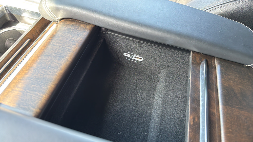 Used 2023 Jeep Grand Wagoneer L 4WD image 43