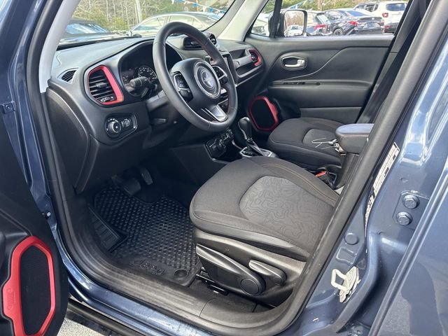 Used 2023 Jeep Renegade Trailhawk AWD/4WD image 22