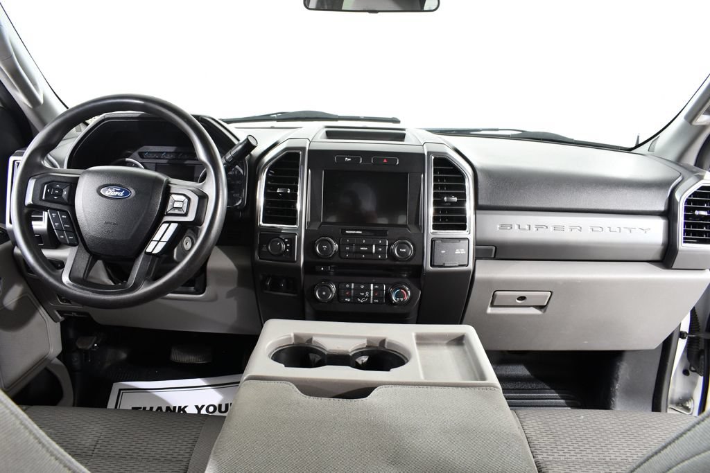 Used 2017 Ford F350 XLT AWD/4WD image 7