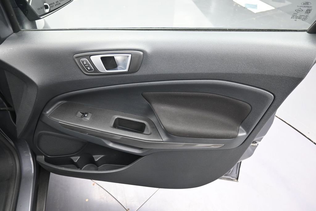 Used 2019 Ford EcoSport SE FWD image 31