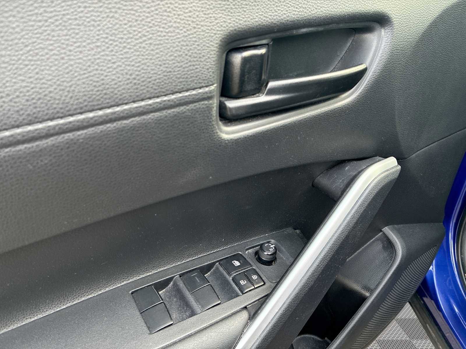 Used 2023 Toyota Corolla Cross LE image 22