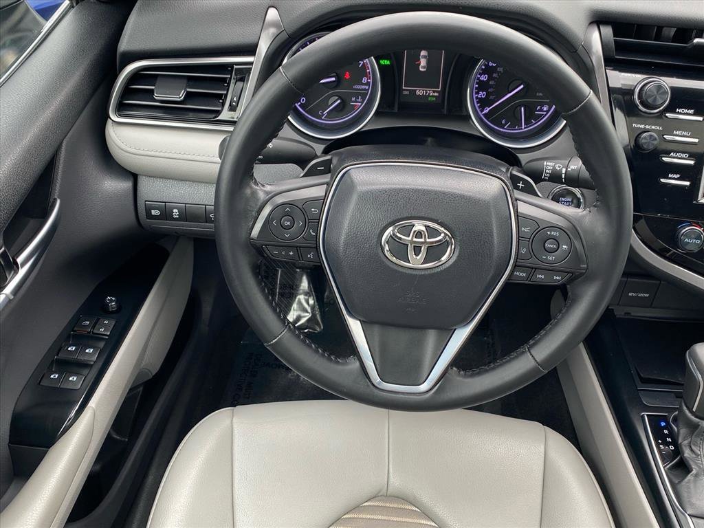 Used 2019 Toyota Camry SE image 7