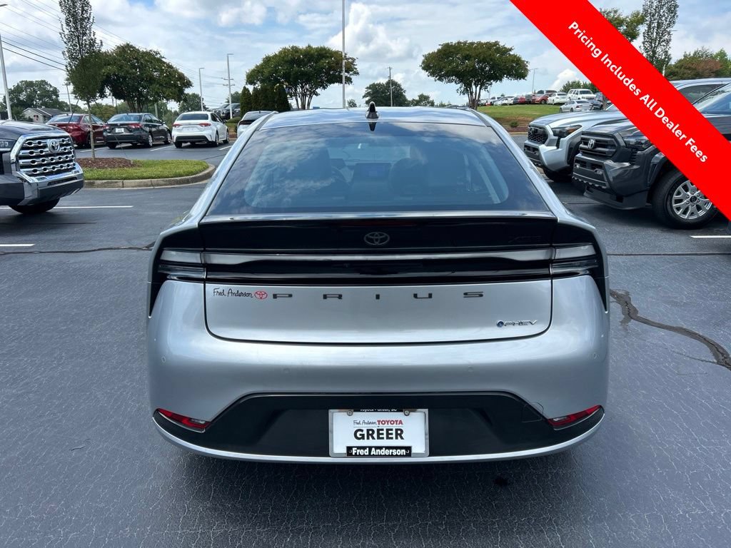 Used 2026 Toyota Prius Plug-In Hybrid FWD image 17