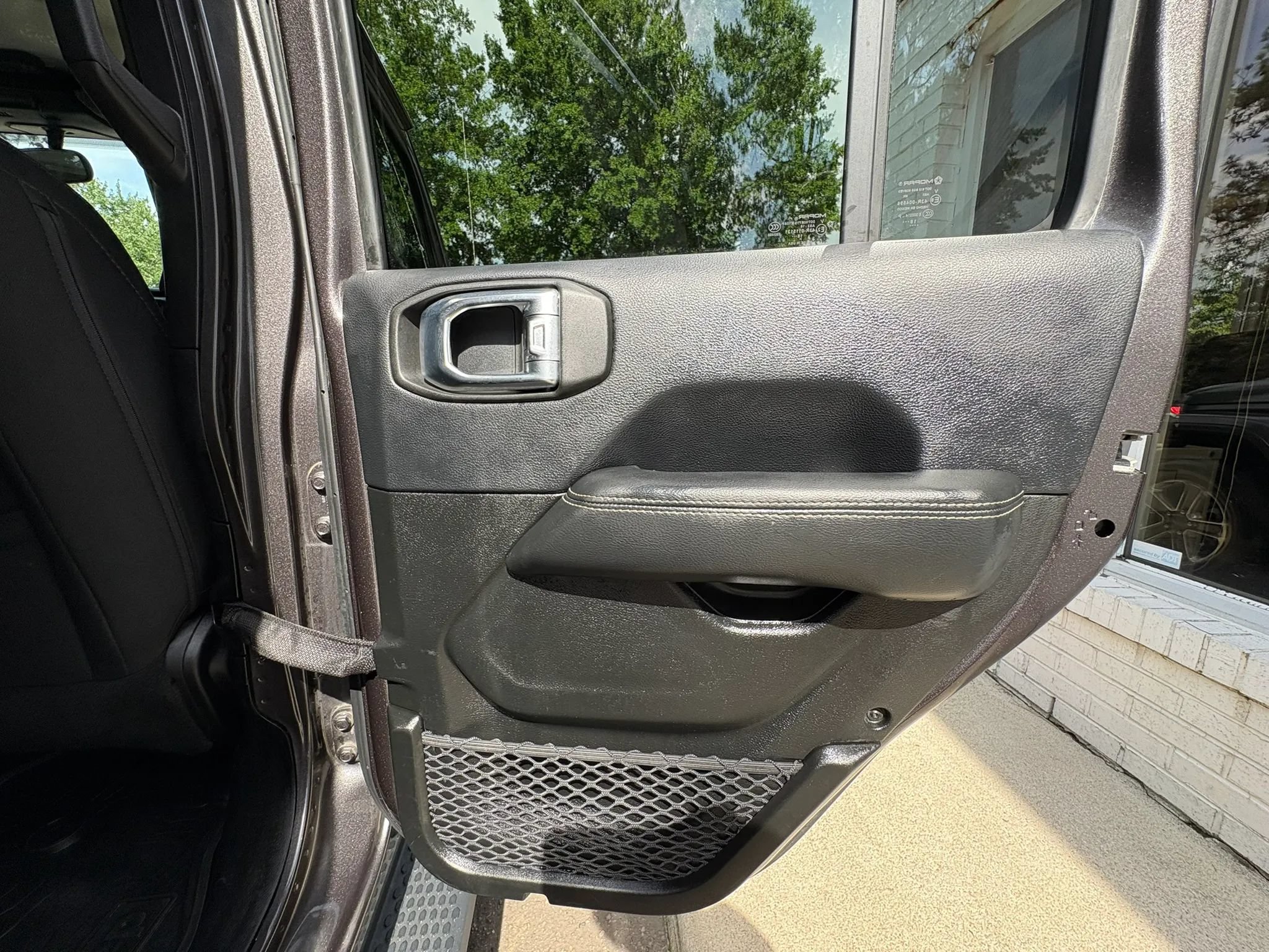 Used 2019 Jeep Wrangler Unlimited Sahara w/ LED Lighting Group AWD/4WD image 20
