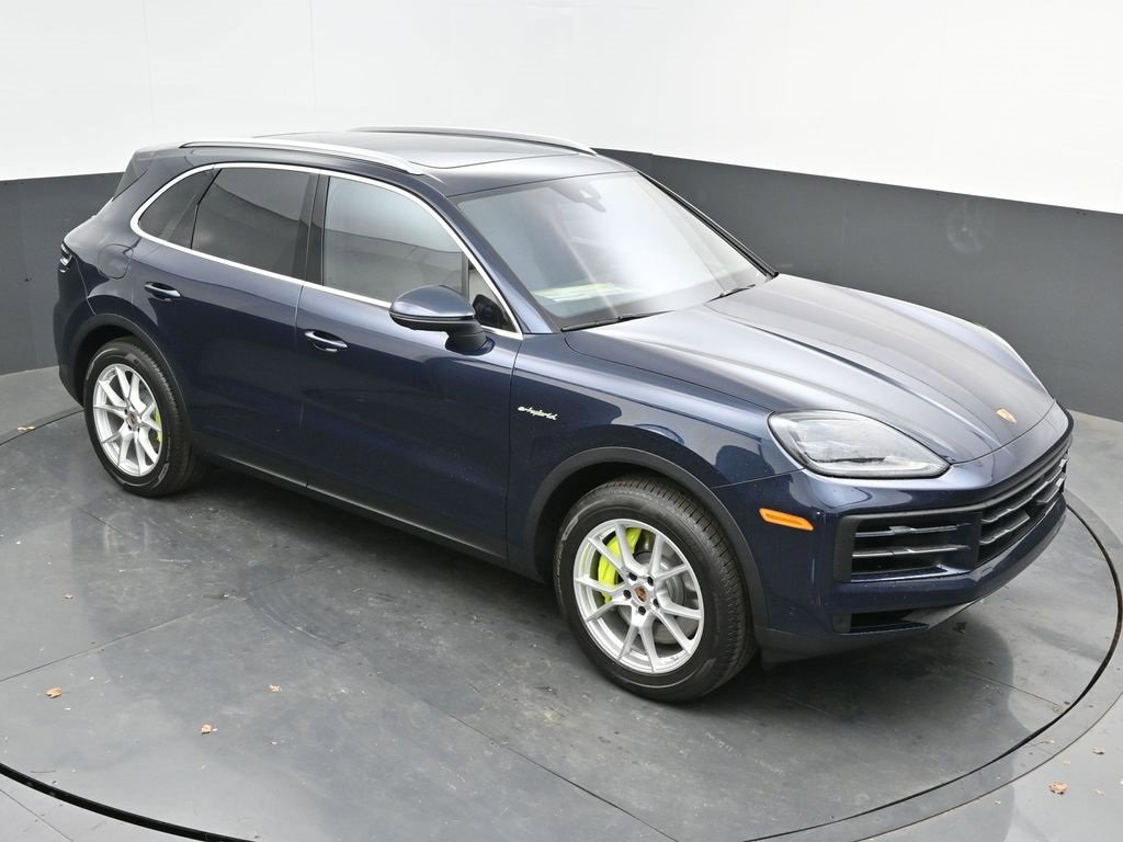 New 2025 Porsche Cayenne E-Hybrid image 37