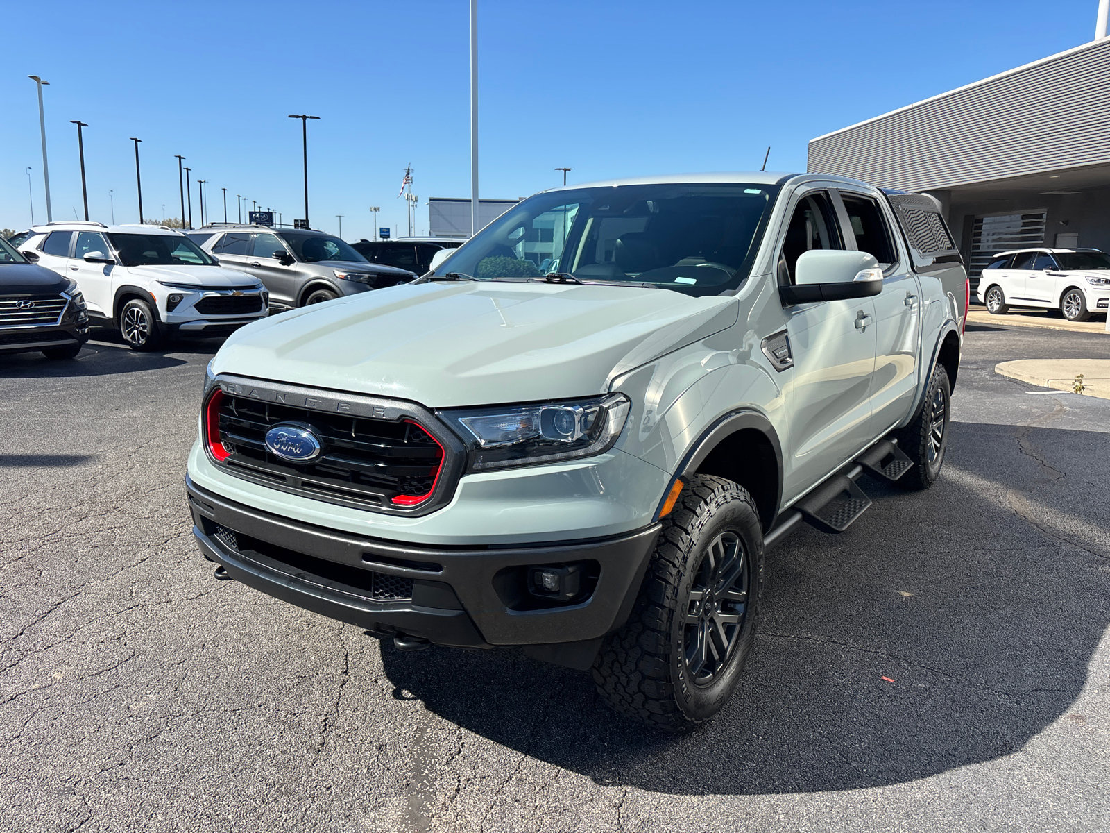 Used 2022 Ford Ranger Lariat w/ Tremor Off-Road Package AWD/4WD image 3