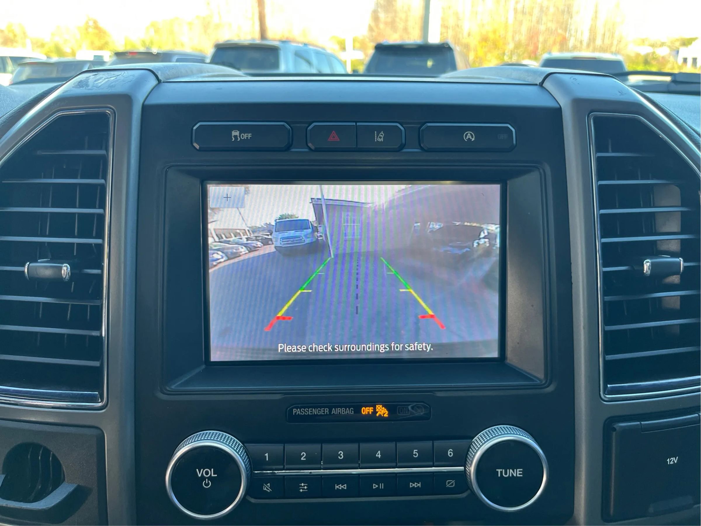 Used 2020 Ford Expedition XLT w/ Equipment Group 202A image 30