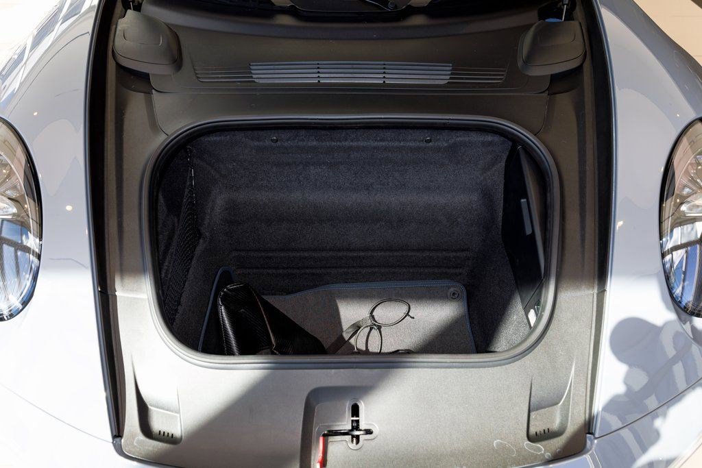 Used 2024 Porsche 911 Carrera S image 43