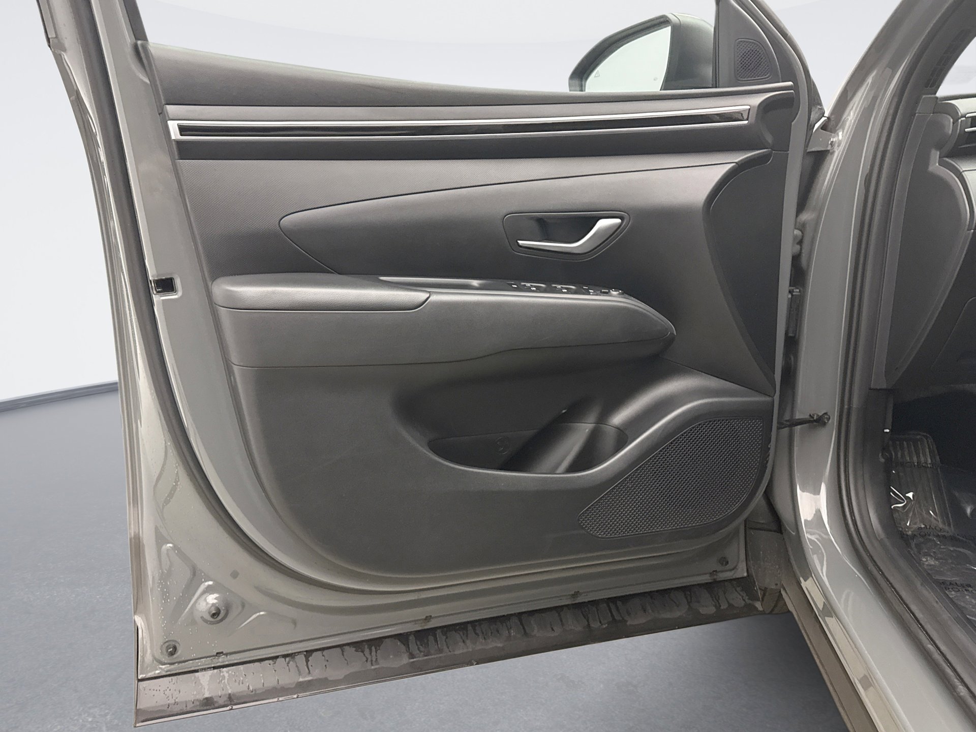 Used 2022 Hyundai Santa Cruz SEL Premium image 9