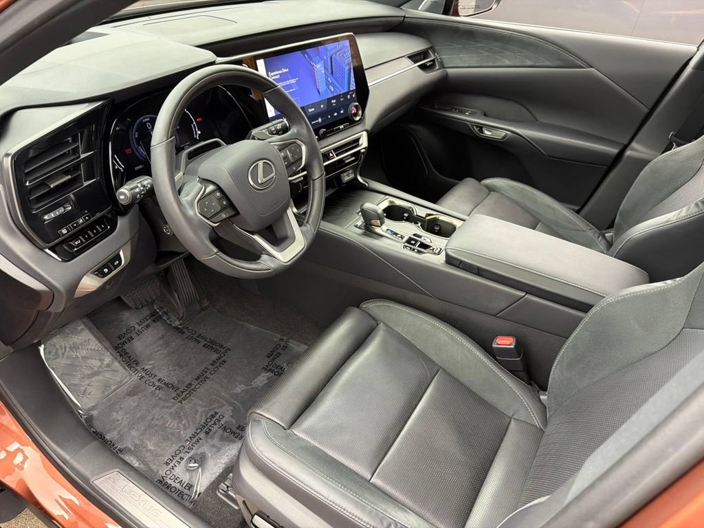 Used 2023 Lexus RX 350 w/ Accessory Package (2T) AWD/4WD image 12