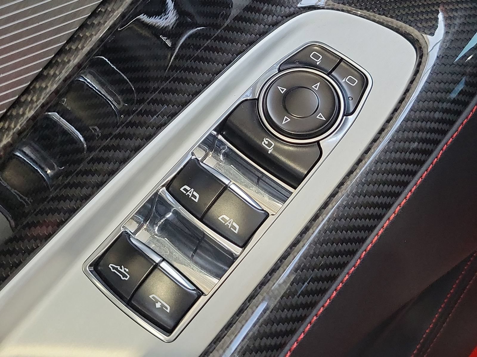 Used 2024 Chevrolet Corvette Z06 RWD image 22