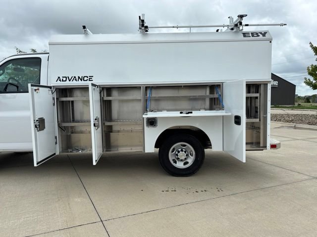 New 2026 Chevrolet Express 3500 w/ Power Convenience Package RWD image 15