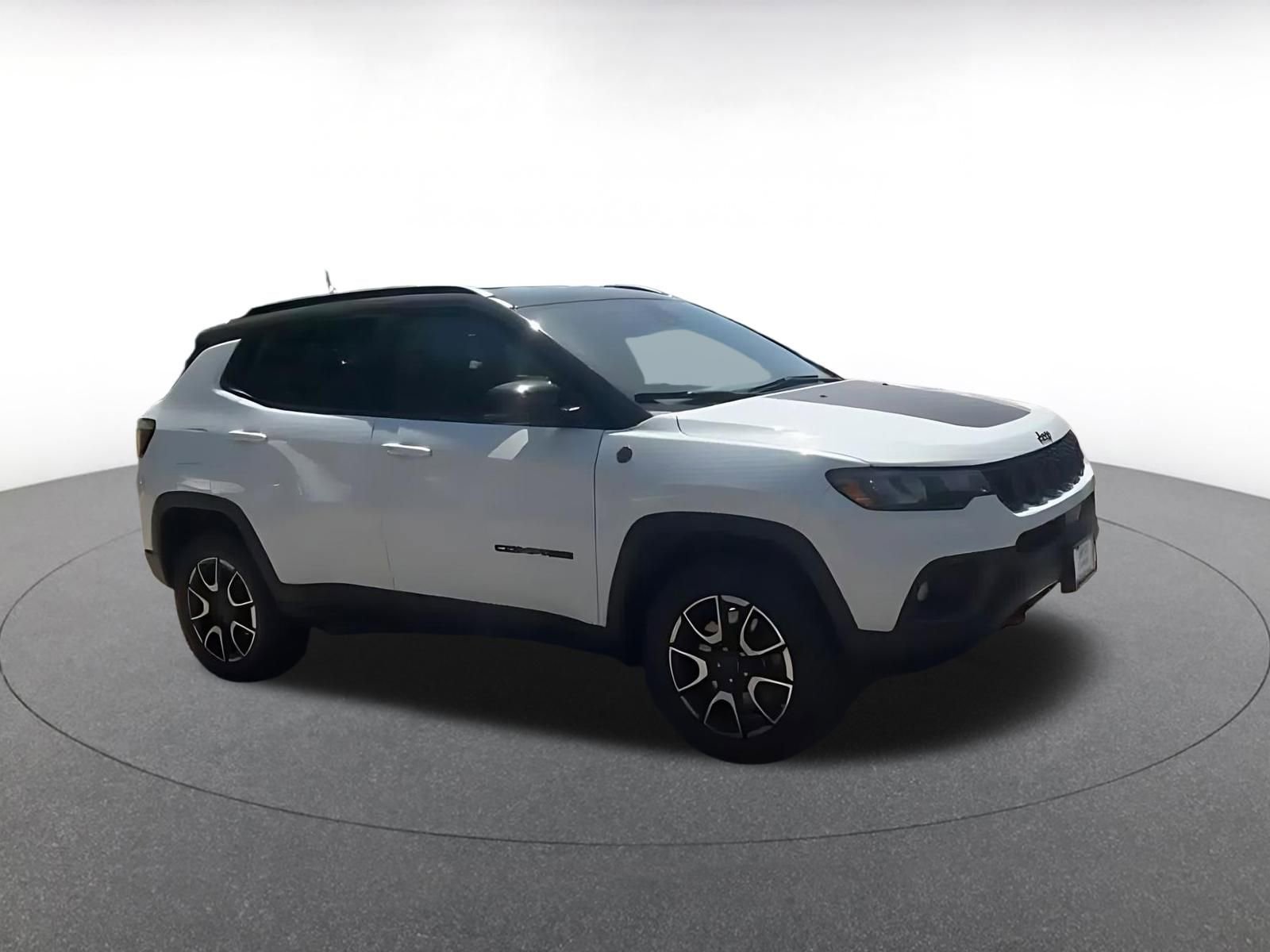 Used 2025 Jeep Compass Trailhawk AWD/4WD video 2