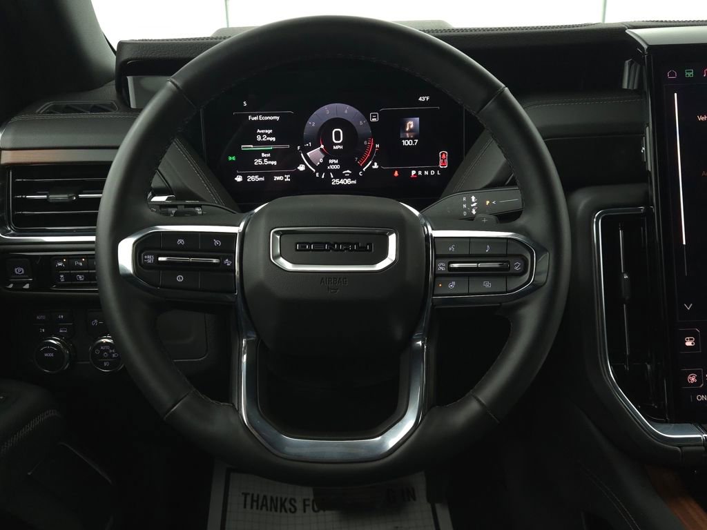 Used 2025 GMC Yukon Denali image 26