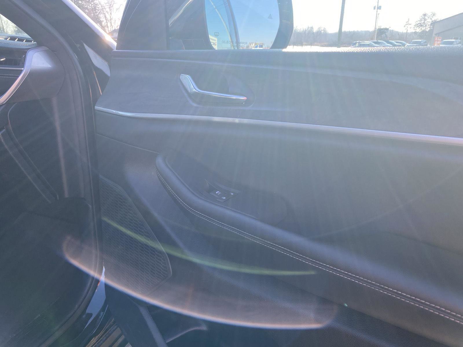 Used 2024 Jeep Grand Cherokee L Limited w/ Luxury Tech Group II image 34