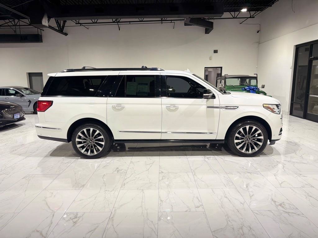 Used 2021 Lincoln Navigator L Reserve w/ Luxury Package AWD/4WD image 6