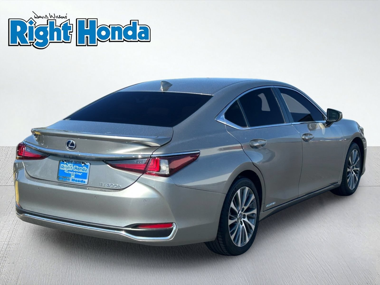 Used 2021 Lexus ES 300h w/ Premium Package FWD image 5