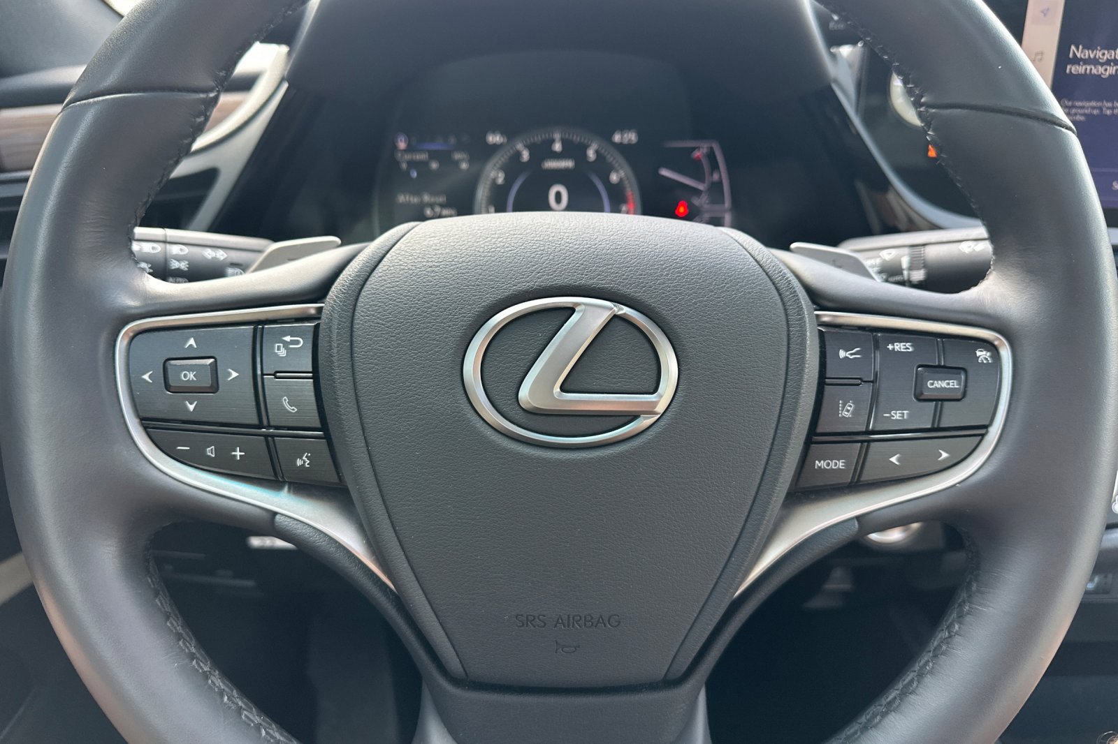 Used 2023 Lexus ES 350 w/ Premium Package FWD image 21