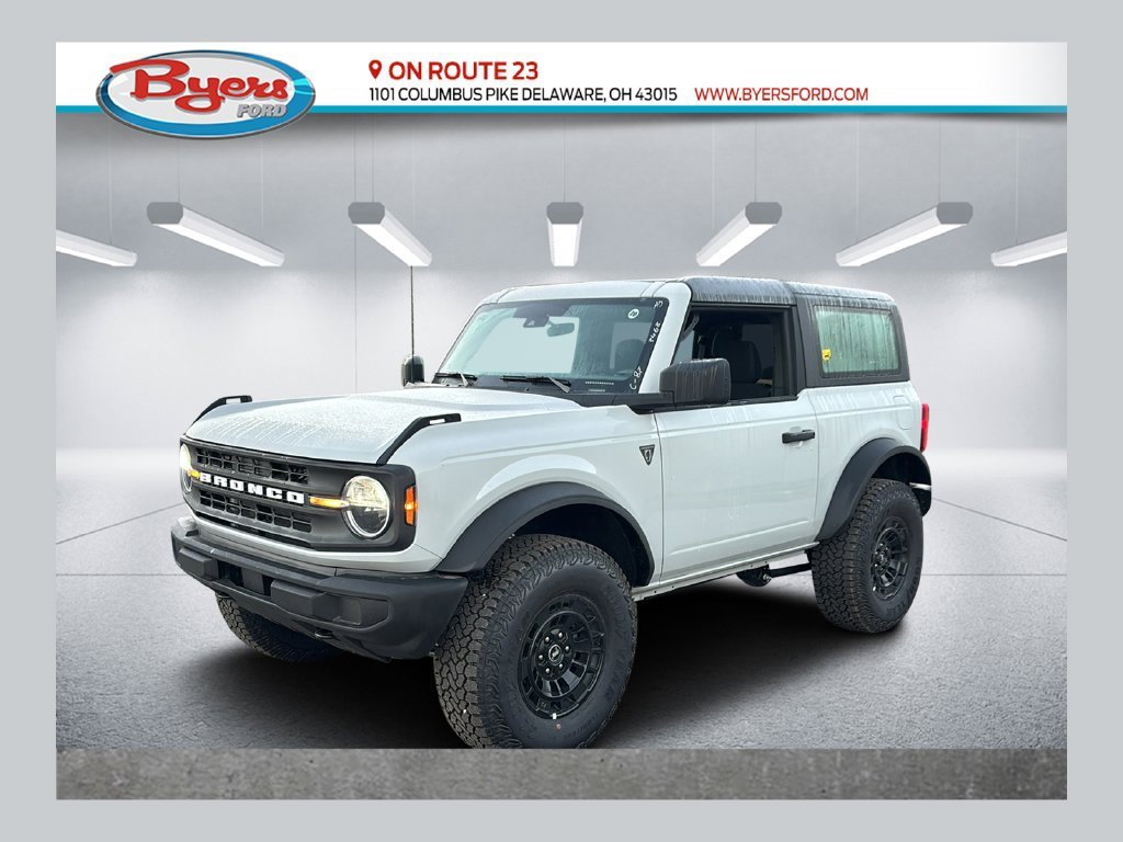 New 2026 Ford Bronco 2-Door w/ Sasquatch Package