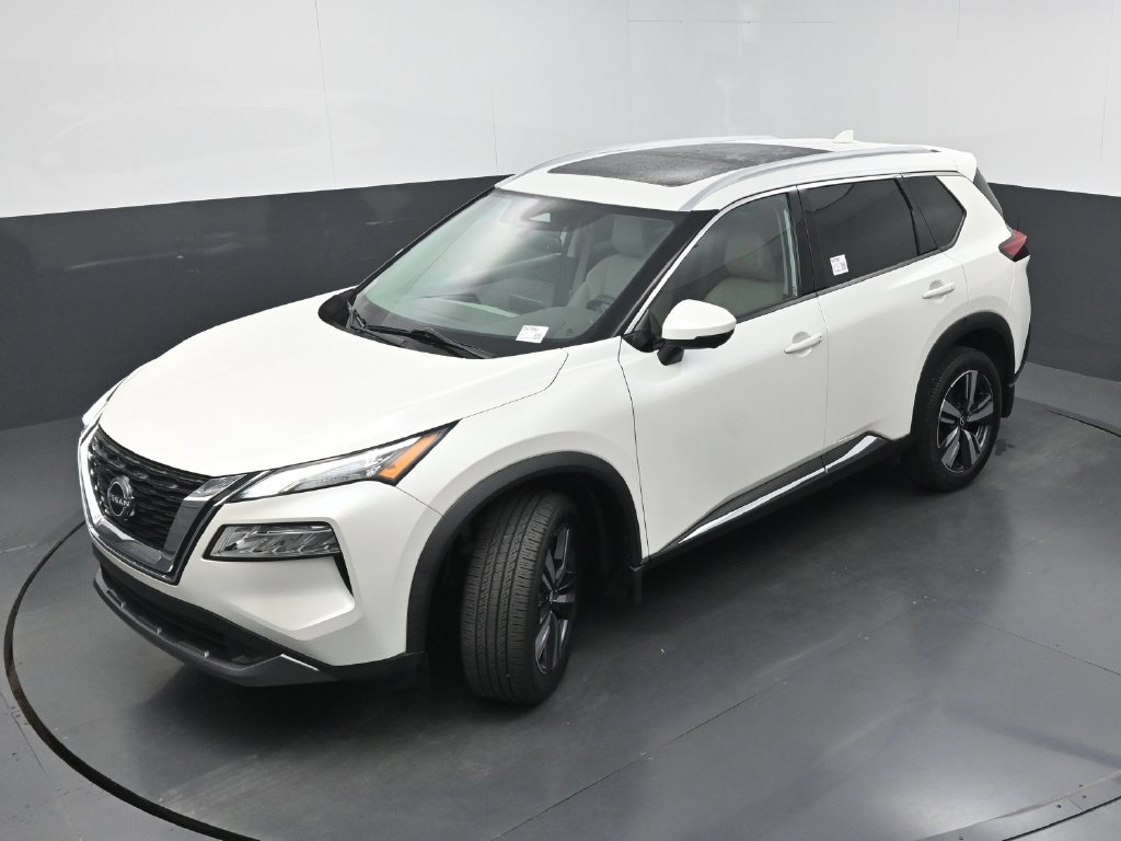 Used 2023 Nissan Rogue SL FWD image 30