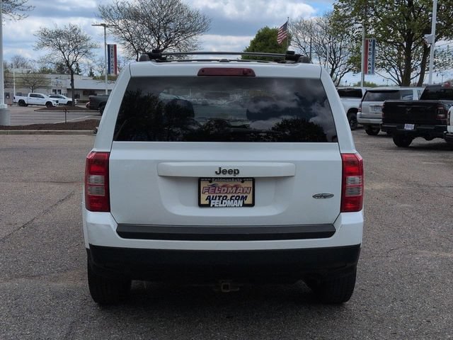 Used 2015 Jeep Patriot High Altitude FWD image 4
