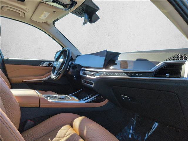 Used 2023 BMW X7 xDrive40i w/ Premium Package image 24