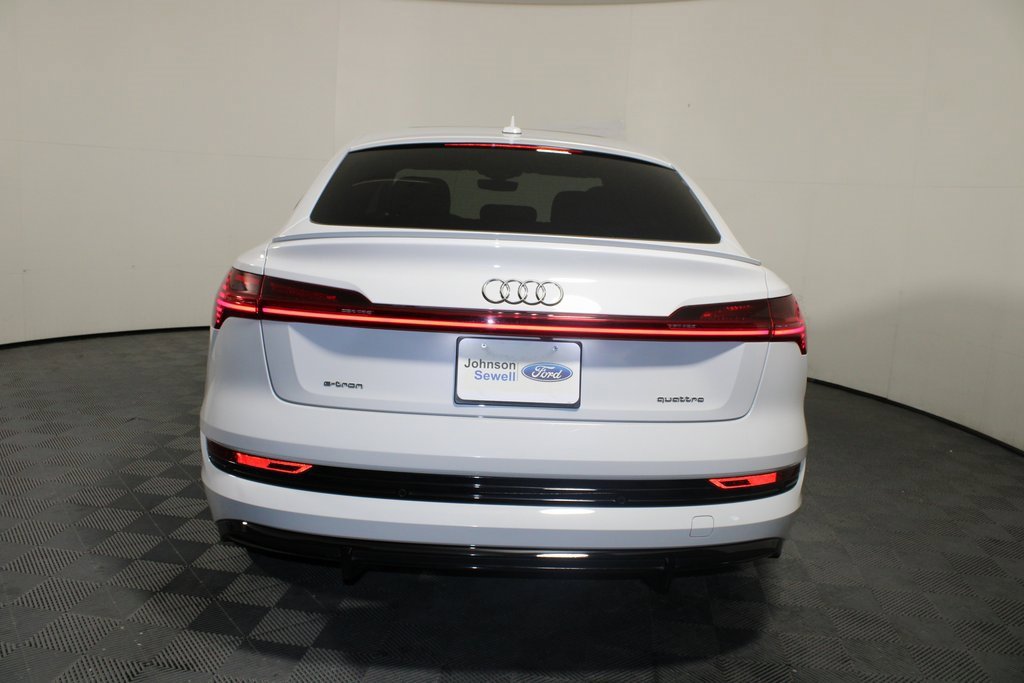 Used 2021 Audi e-tron Premium Plus w/ Premium Plus Package image 6