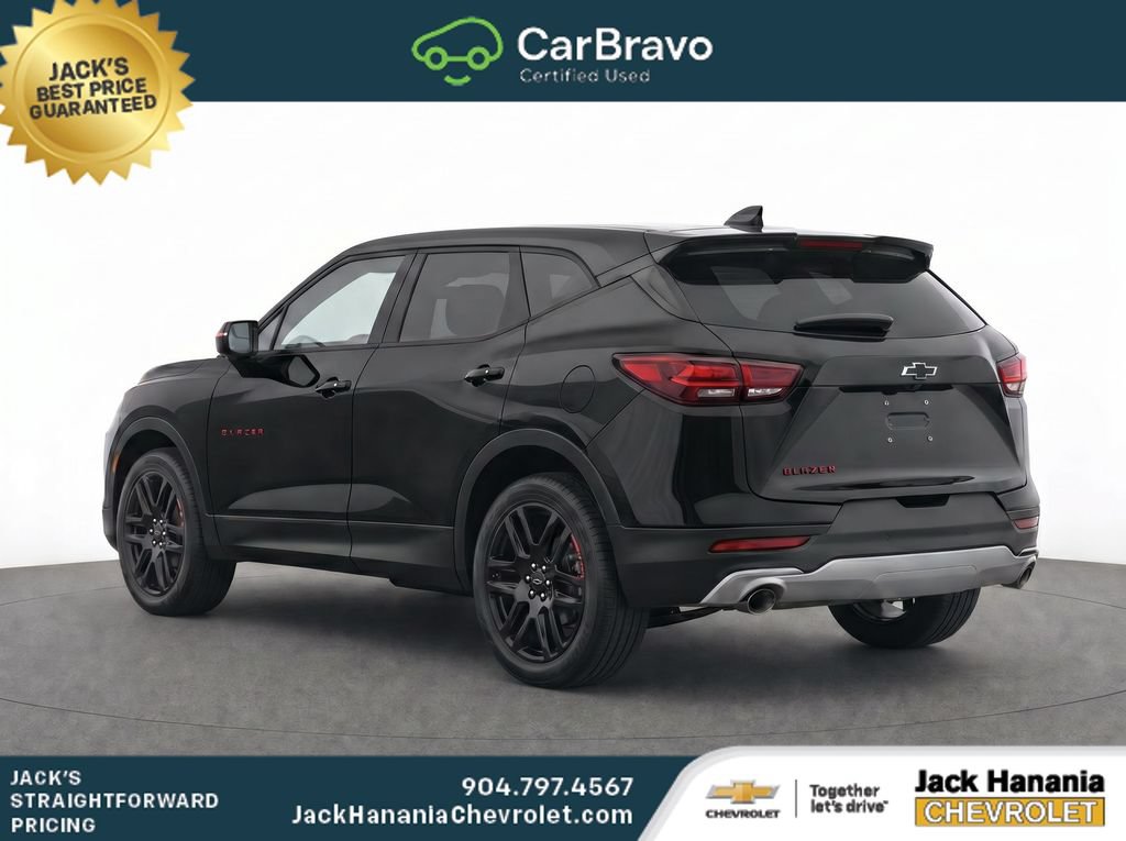 Used 2023 Chevrolet Blazer LT FWD image 2