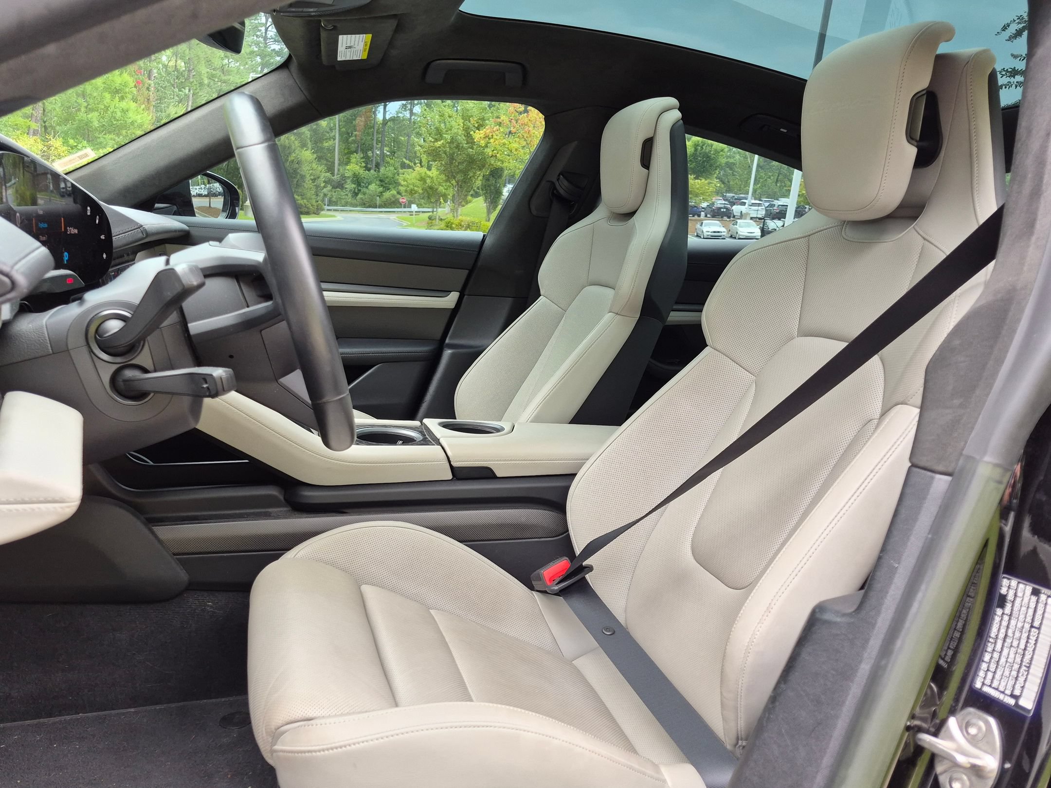 Certified 2022 Porsche Taycan Turbo S AWD/4WD image 5