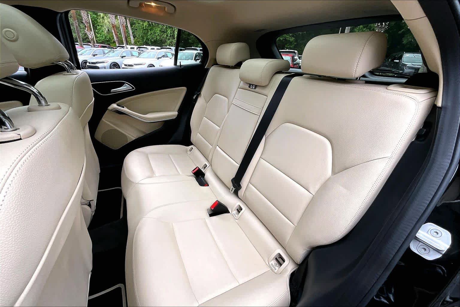 Certified 2017 Mercedes-Benz GLA 250 image 20