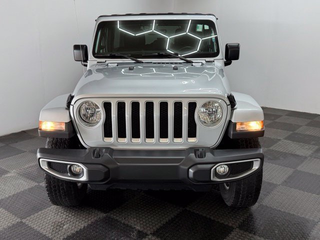 Used 2022 Jeep Wrangler Unlimited Sahara w/ Cold Weather Group AWD/4WD image 4