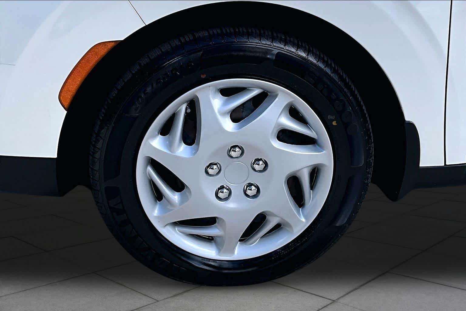 Used 2020 Kia Soul LX FWD image 11