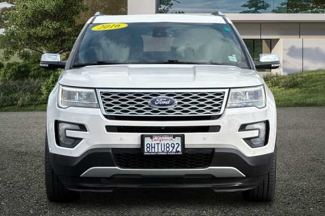 Used 2016 Ford Explorer Platinum AWD/4WD image 9