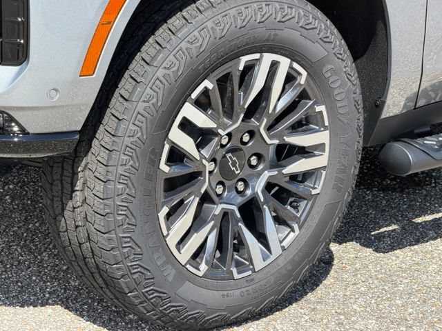 New 2026 Chevrolet Tahoe Z71 w/ Comfort Package AWD/4WD image 9