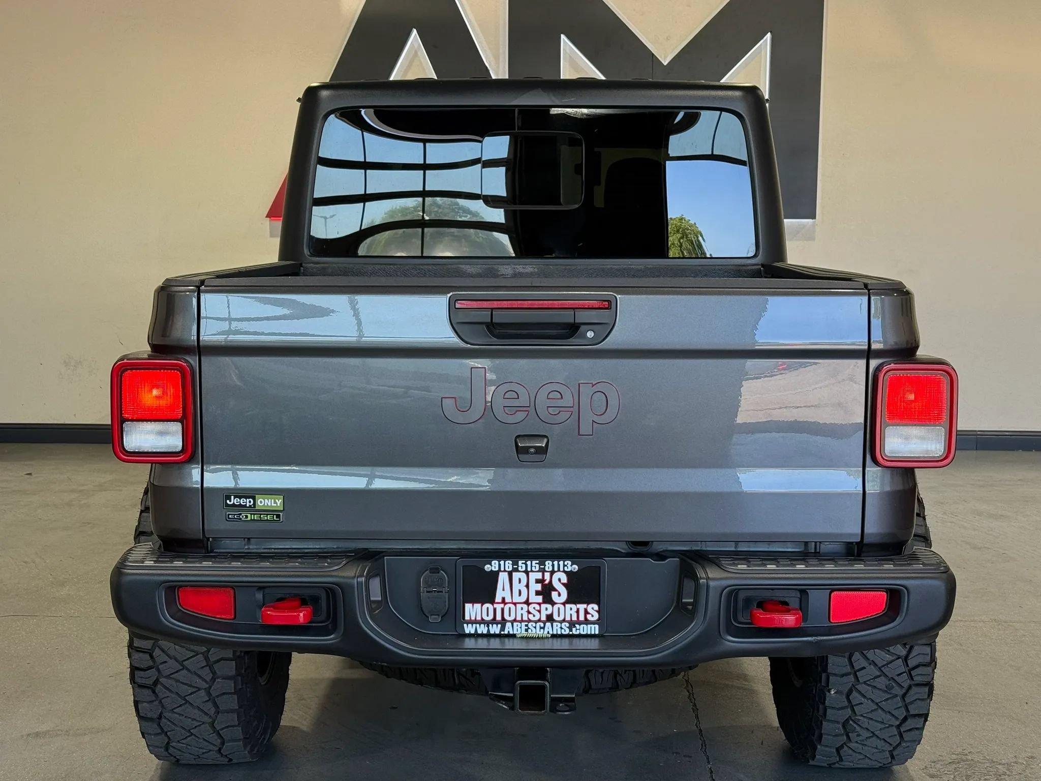 Used 2021 Jeep Gladiator Rubicon AWD/4WD image 5
