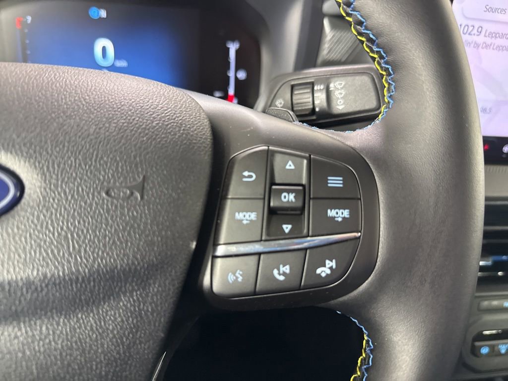 New 2026 Ford Maverick Lobo AWD/4WD image 25