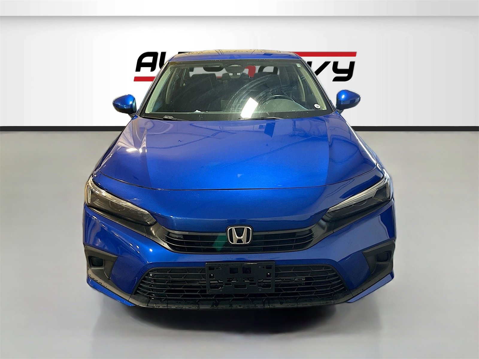 Used 2022 Honda Civic EX image 2