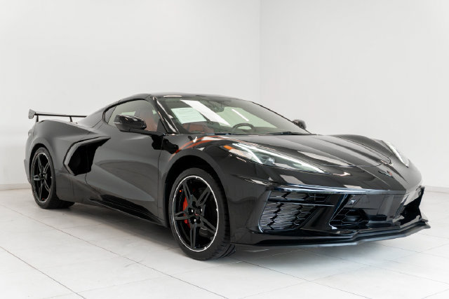 Used 2021 Chevrolet Corvette Stingray Preferred Cpe w/ Z51 Performance Package RWD image 34