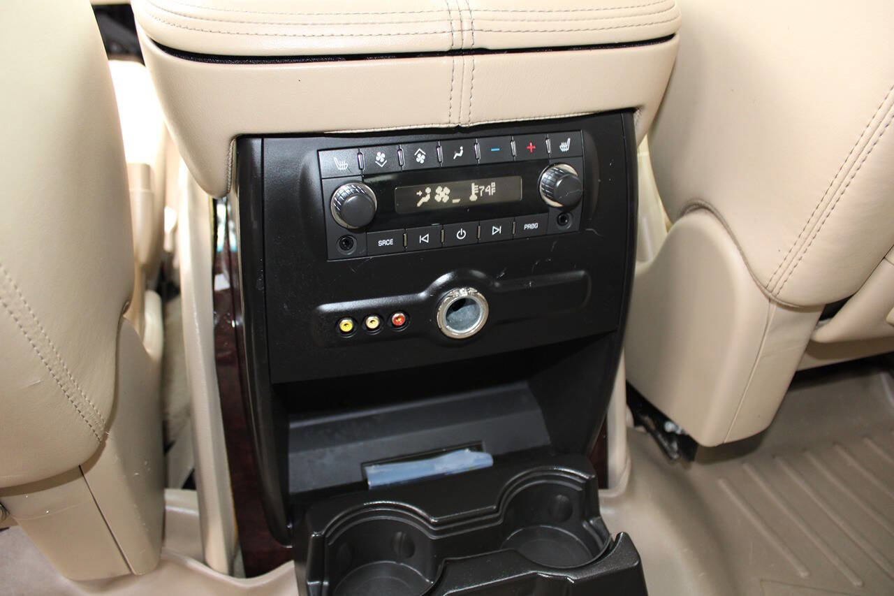 Used 2009 Cadillac Escalade AWD image 33