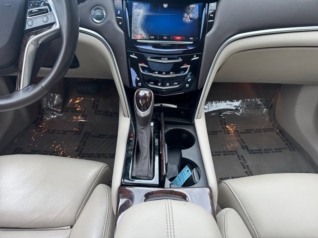 Used 2013 Cadillac XTS Premium AWD/4WD image 11