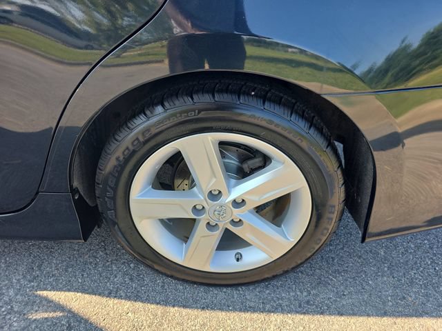 Used 2013 Toyota Camry SE FWD image 31