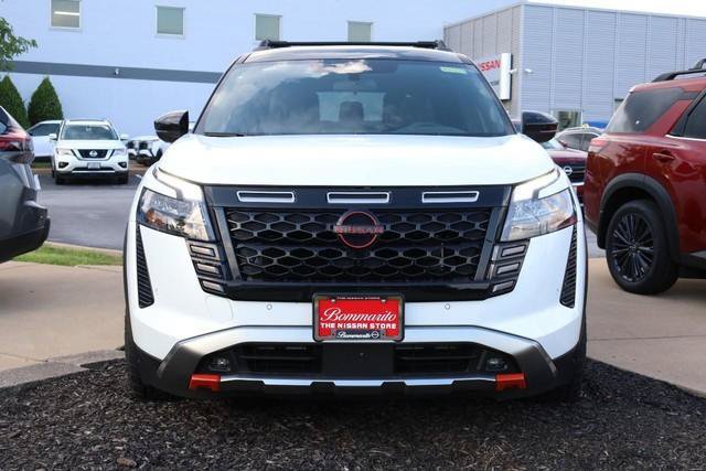 New 2026 Nissan Pathfinder Rock Creek w/ Rock Creek Premium Package AWD/4WD image 4