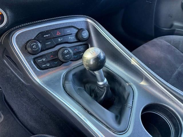 Used 2015 Dodge Challenger SRT w/ Technology Group image 24