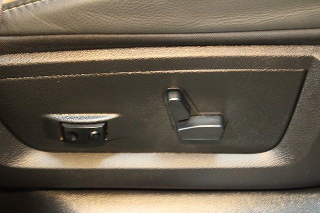 Used 2016 RAM 1500 Limited image 12